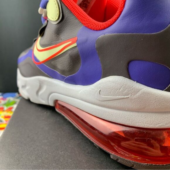 Nike Air Max 270 React Size 6.5y / 8 Women's - Picture 9 of 13